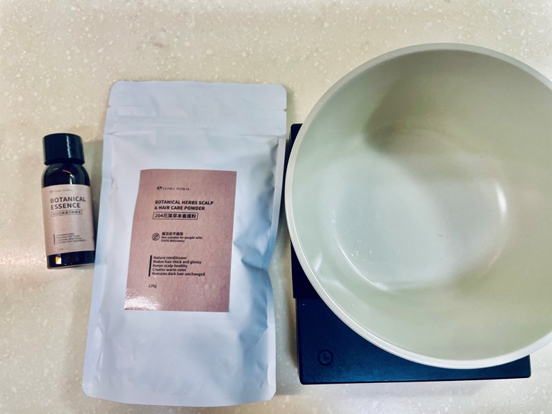 女人知己試用大隊,口碑行銷,部落客行銷,Flora Floral花葉草本養護泥,頭皮養護,頭皮護理,頭皮清潔,植萃染髮,中草藥,草本植萃,頭皮去角質,頭皮調理,花葉頭皮養護,201花葉草本養護泥,203花葉頭皮養護泥矯色版,頭皮養護專家